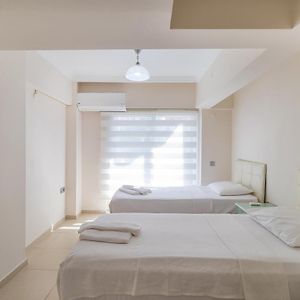 Apartments Near To City Center And Beach